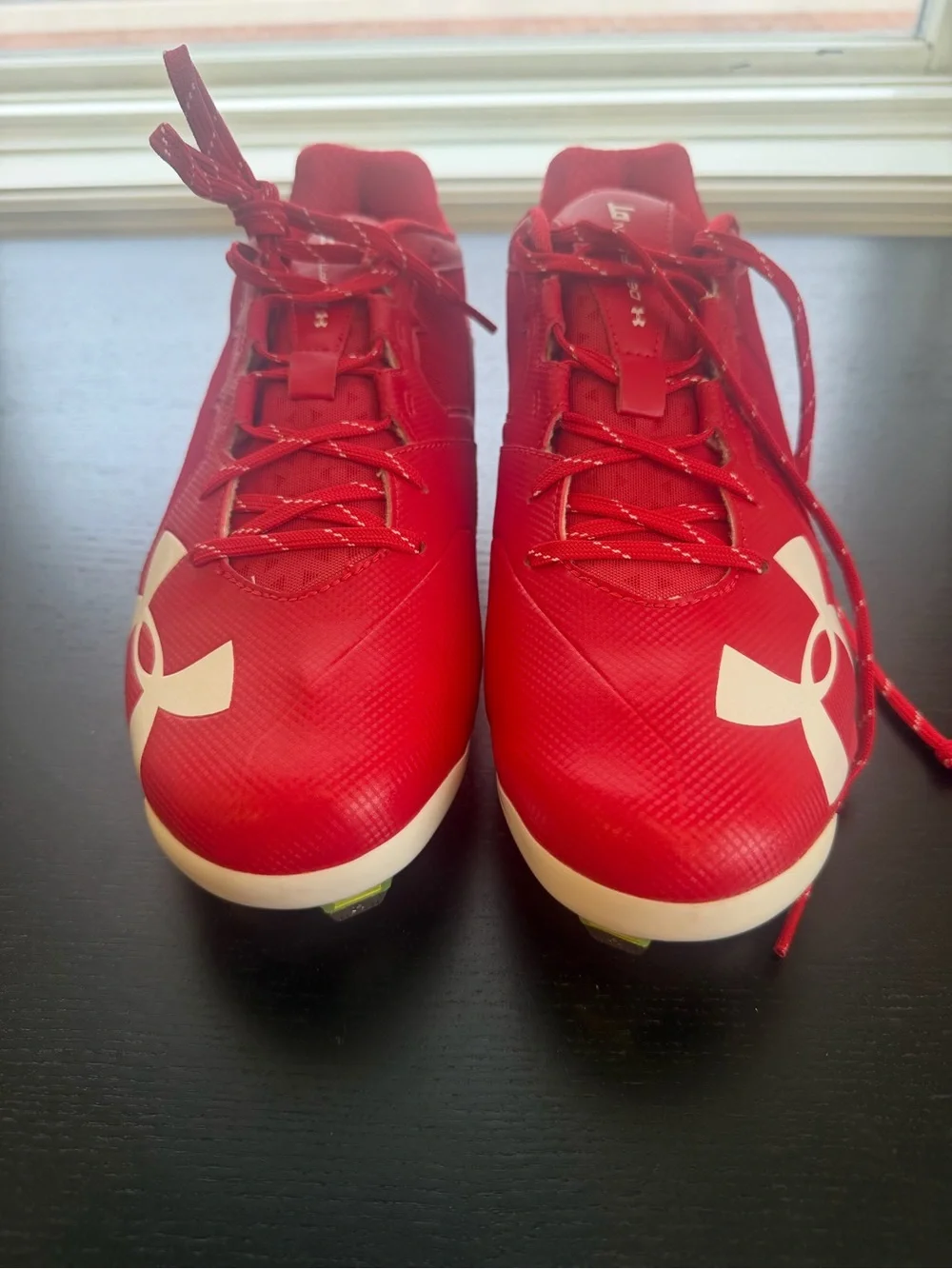 Under Armour Red and White Deception Low Metal Cleats Size 12 New Without Box